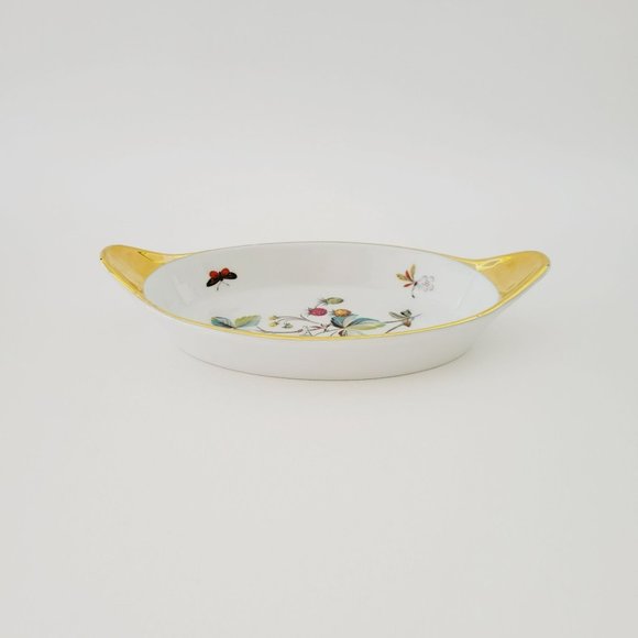 Royal Worcester Strawberry Fair Gold Trim Oval Baking Dish, Size 8, Butterfly - Picture 2 of 14